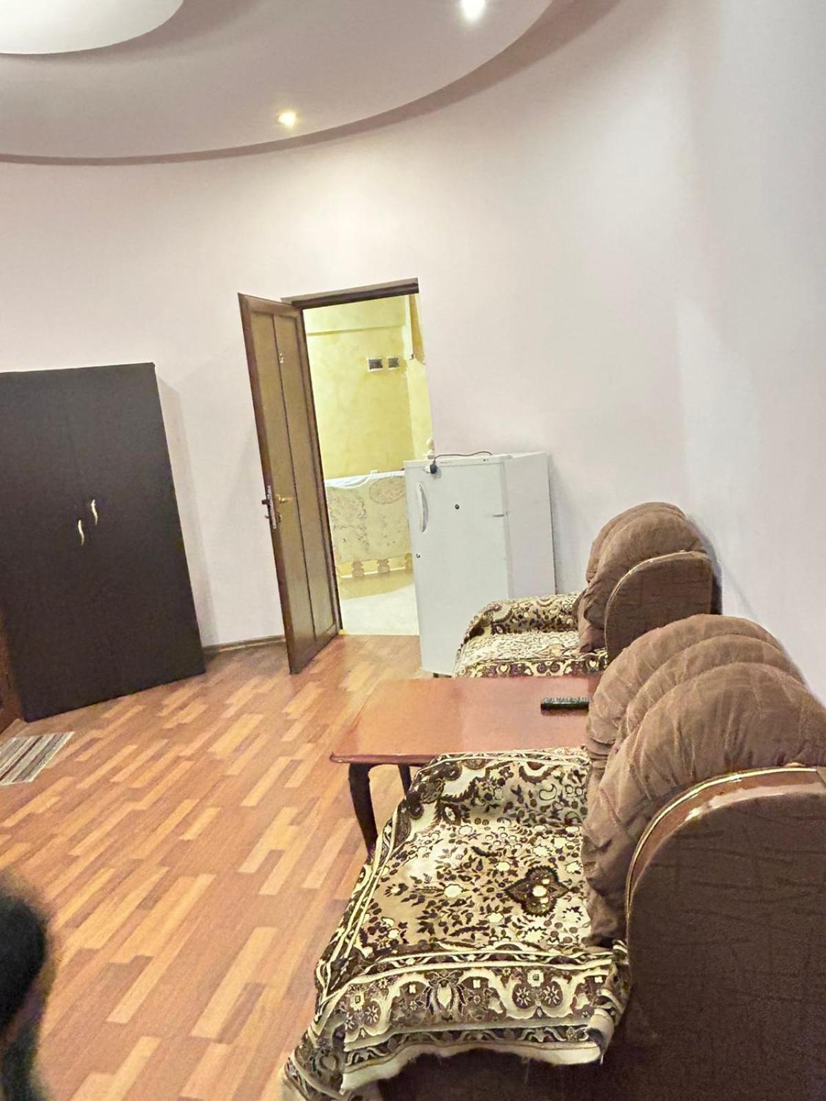Manand Hotel 耶烈万 外观 照片